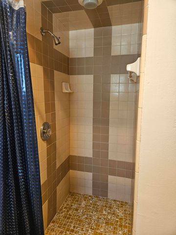 5531 S 37th Street, Greenacres, FL 33463