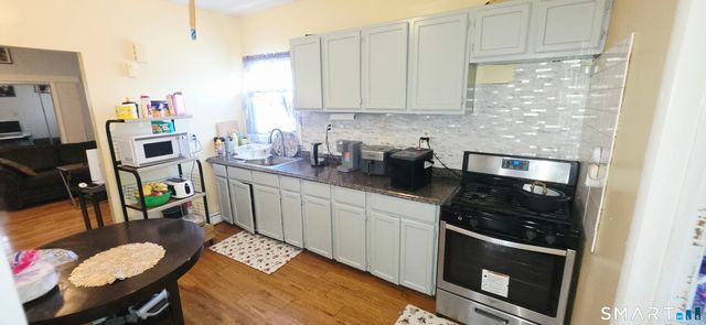 74-76 Hill Street, Bridgeport, CT 06606