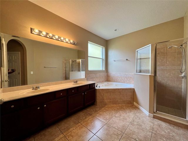 365 JAMES CIRCLE, Lake Alfred, FL 33850