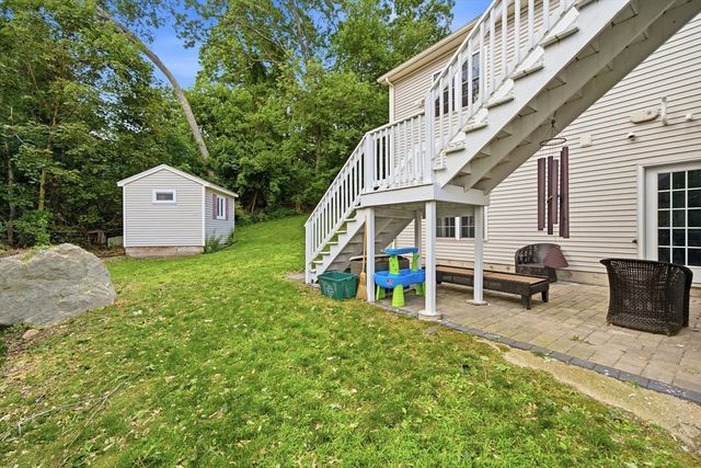 6 Fairlawn, Burlington, MA 01803