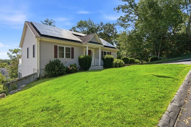6 Fairlawn, Burlington, MA 01803