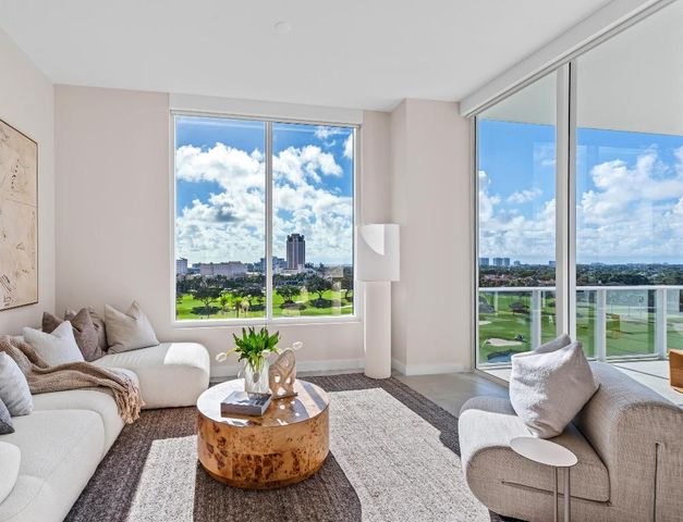 220 SE Mizner Boulevard Ph-24, Boca Raton, FL 33432