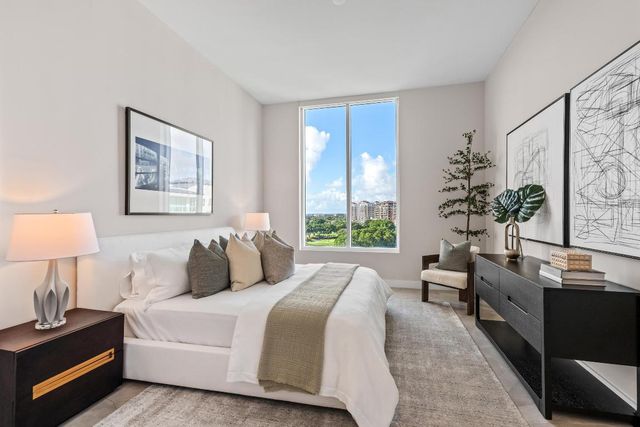 220 SE Mizner Boulevard Ph-24, Boca Raton, FL 33432