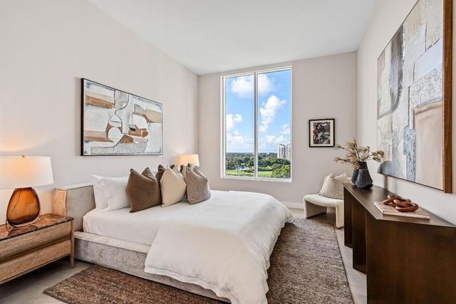 220 SE Mizner Boulevard Ph-24, Boca Raton, FL 33432