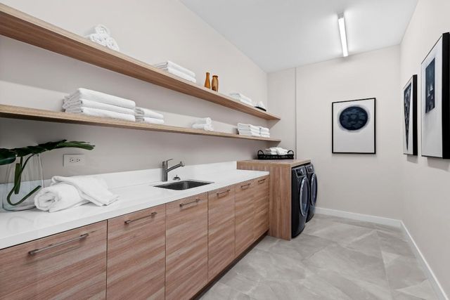 220 SE Mizner Boulevard Ph-24, Boca Raton, FL 33432