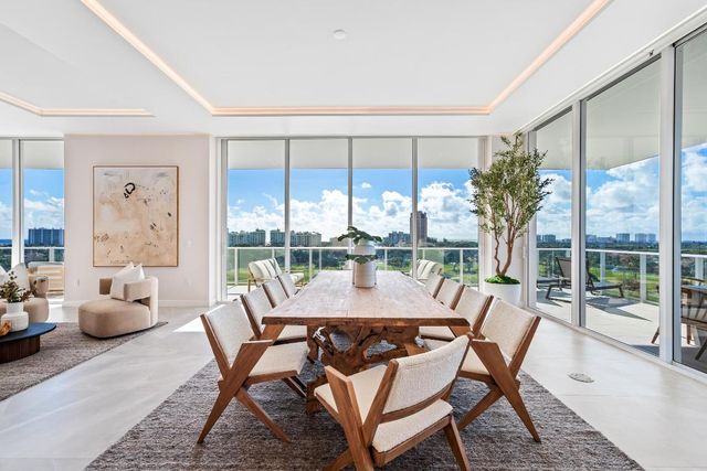 220 SE Mizner Boulevard Ph-24, Boca Raton, FL 33432