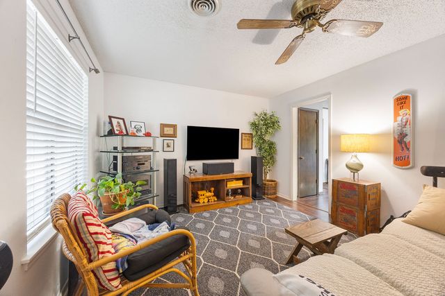 2816 Susan Carol Lane, Fayetteville, AR 72703