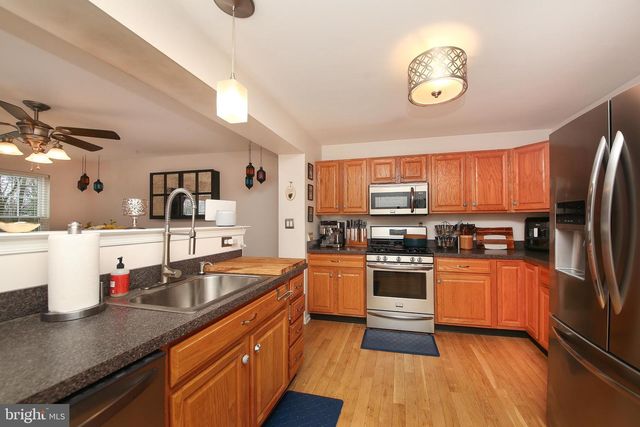 133 FAIRWAY DR, Trappe, PA 19426