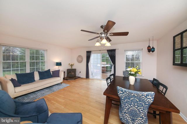 133 FAIRWAY DR, Trappe, PA 19426