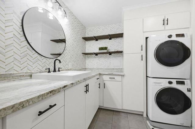 13788 Ruette Le Parc D, Del Mar, CA 92014
