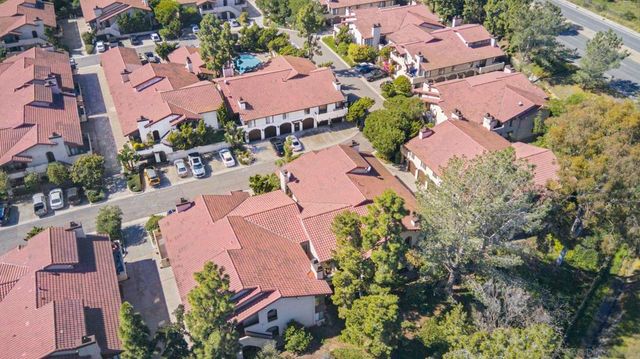 13788 Ruette Le Parc D, Del Mar, CA 92014
