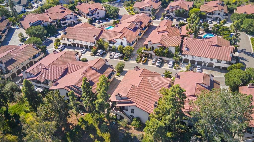 Image 3 of property listing at 13788 Ruette Le Parc D, Del Mar, CA 92014