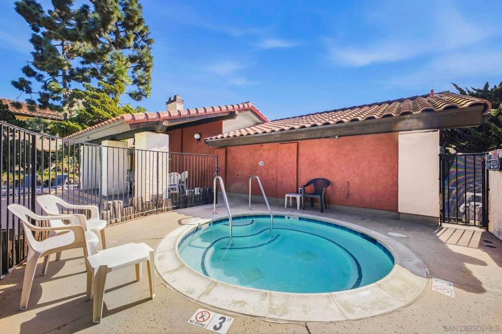 Image 41 of property listing at 13788 Ruette Le Parc D, Del Mar, CA 92014