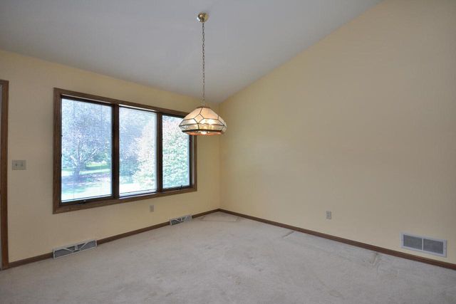 2844 Apache PASS, Waukesha, WI 53188