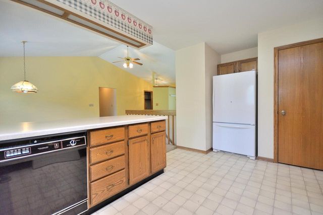 2844 Apache PASS, Waukesha, WI 53188