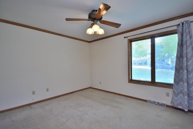 2844 Apache PASS, Waukesha, WI 53188