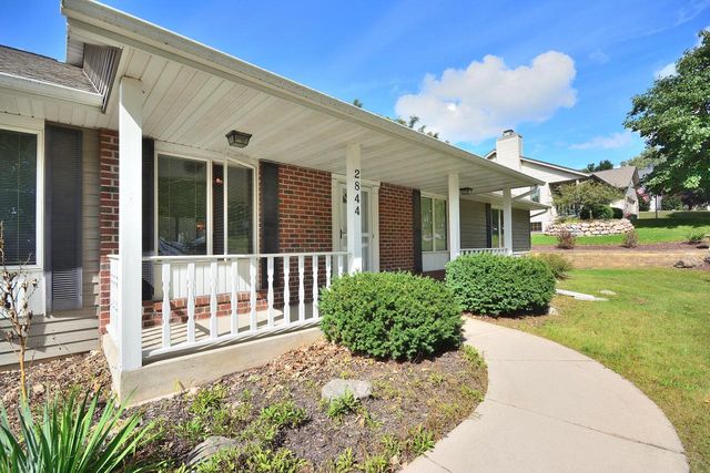 2844 Apache PASS, Waukesha, WI 53188