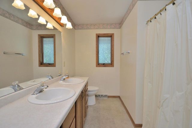 2844 Apache PASS, Waukesha, WI 53188