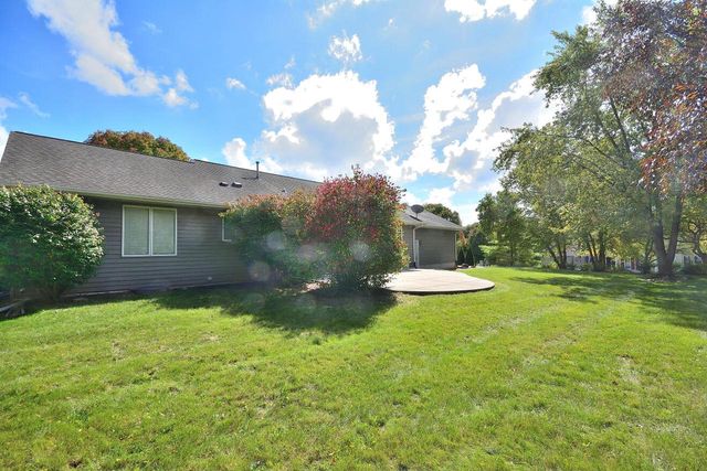 2844 Apache PASS, Waukesha, WI 53188