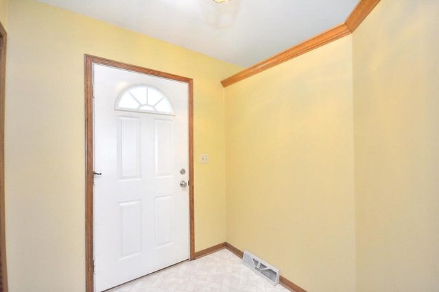 2844 Apache PASS, Waukesha, WI 53188
