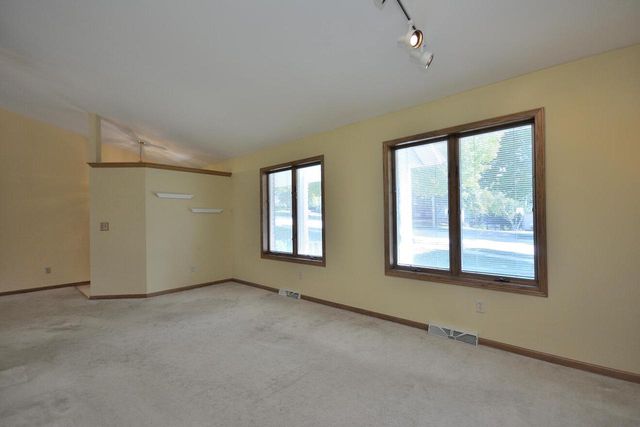 2844 Apache PASS, Waukesha, WI 53188