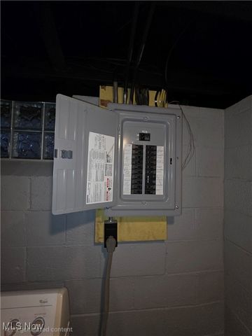 6660 State Road, Parma, OH 44134