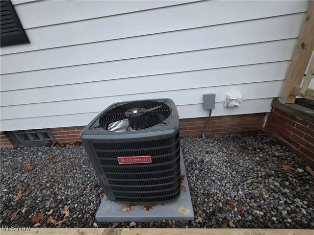 6660 State Road, Parma, OH 44134