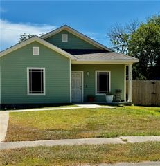 4929 Valley Stream Dr, Corpus Christi, TX 78413