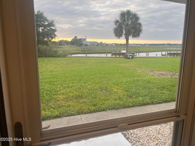 109 Cedar Lane 8, Cedar Point, NC 28584