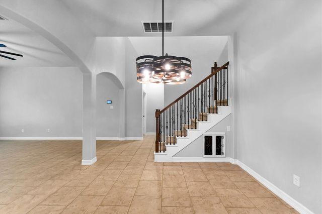 255 New Harmony Trail, Spring, TX 77389