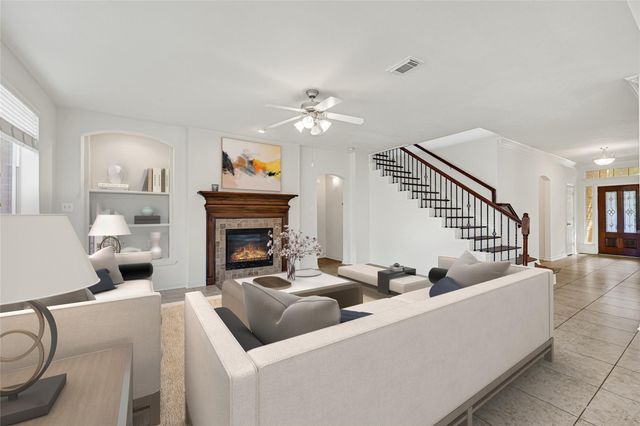 74 E Arbor Camp Circle, The Woodlands, TX 77389