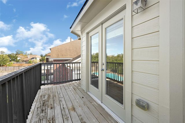 74 E Arbor Camp Circle, The Woodlands, TX 77389
