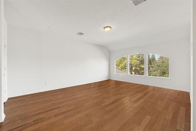 74 E Arbor Camp Circle, The Woodlands, TX 77389