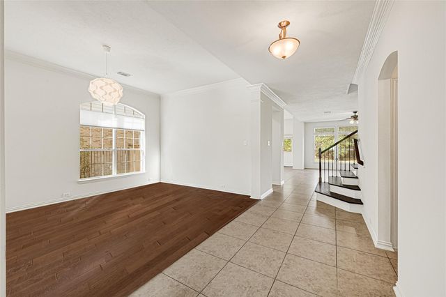 74 E Arbor Camp Circle, The Woodlands, TX 77389