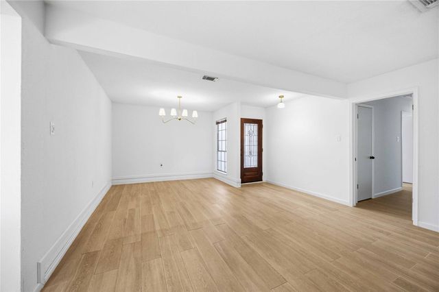 16202 Mill Point Drive, Houston, TX 77059