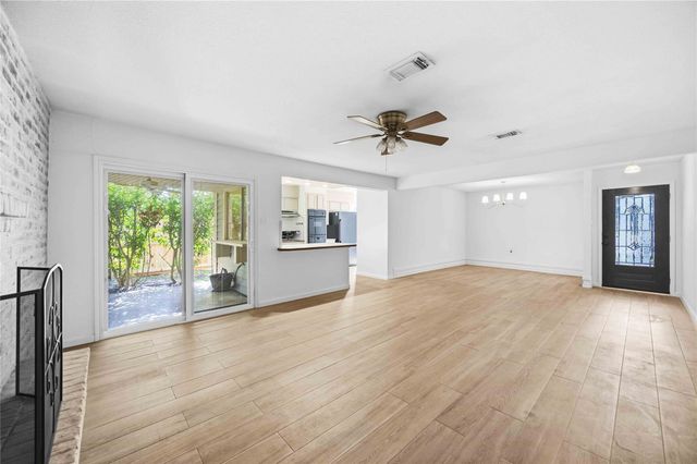 16202 Mill Point Drive, Houston, TX 77059