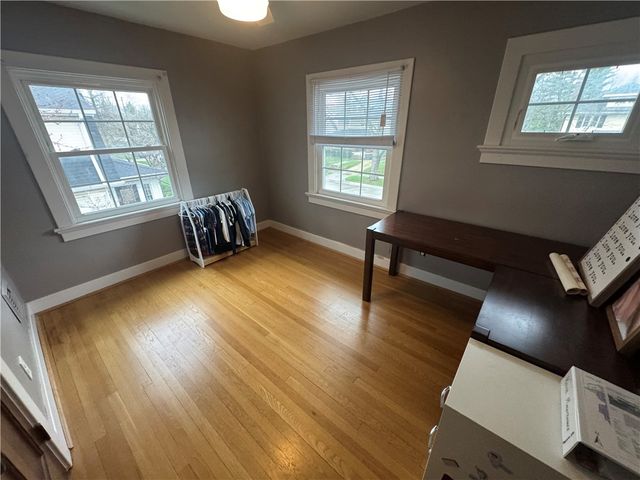 9 Dellwood Avenue, Oakwood, OH 45419