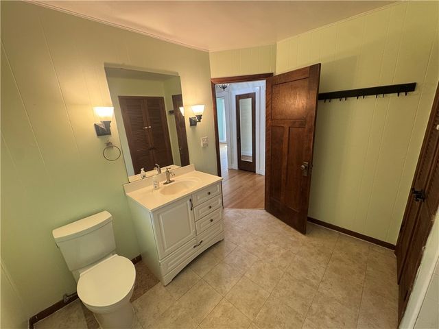 9 Dellwood Avenue, Oakwood, OH 45419