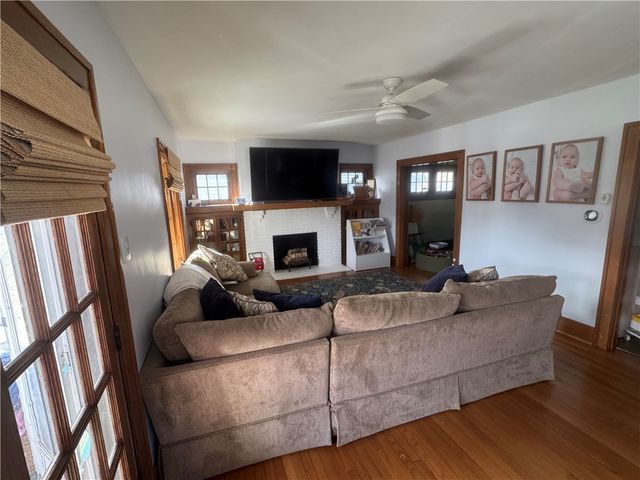 9 Dellwood Avenue, Oakwood, OH 45419