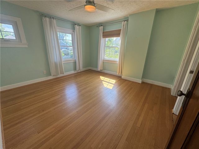 9 Dellwood Avenue, Oakwood, OH 45419
