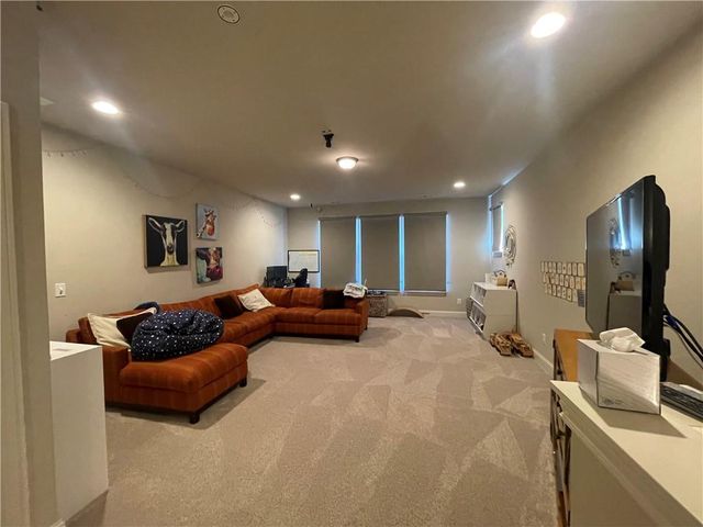 1404 Madison Avenue, Bentonville, AR 72713