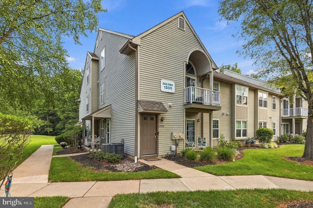 1504-B DENHAM CT, MOUNT LAUREL, NJ 08054 — photo 2