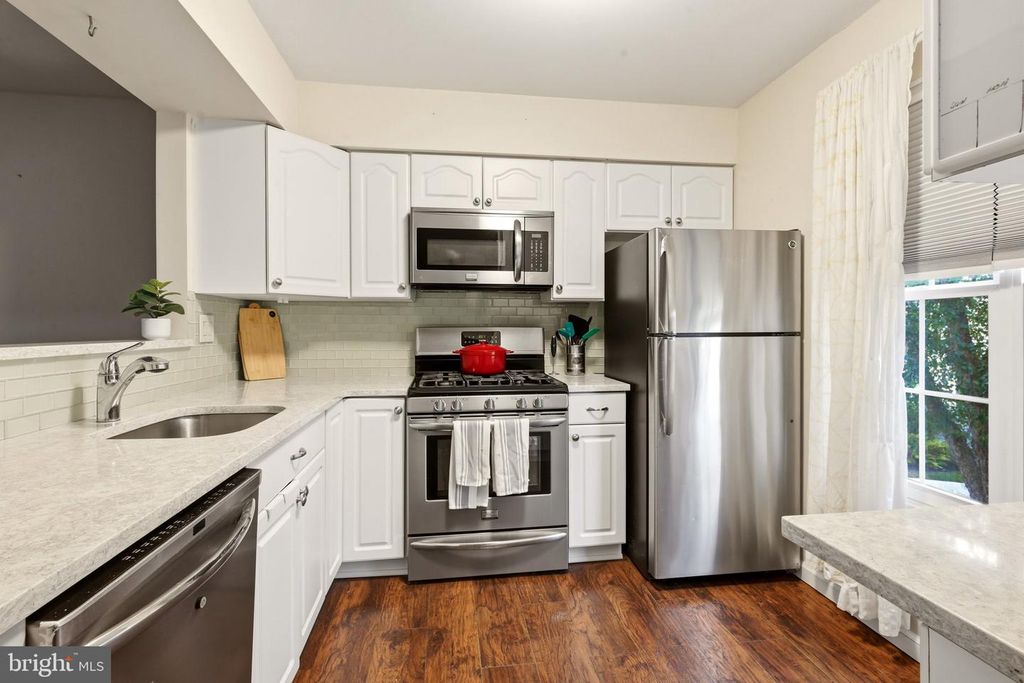 1504-B DENHAM CT, MOUNT LAUREL, NJ 08054 — photo 4