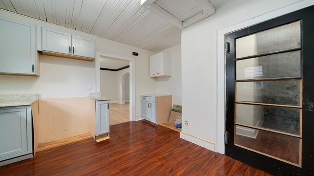 1611 Jackson Street, Rockford, IL 61107