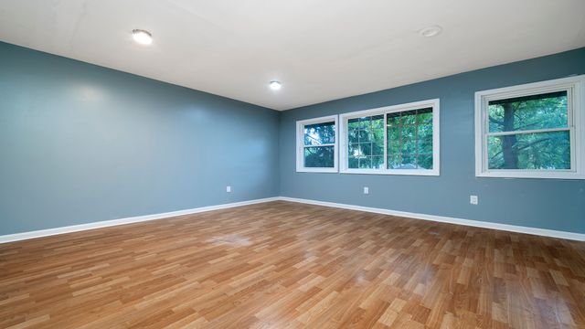 1611 Jackson Street, Rockford, IL 61107