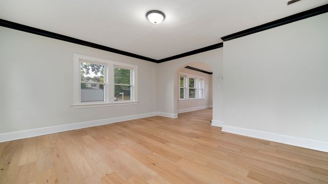 1611 Jackson Street, Rockford, IL 61107