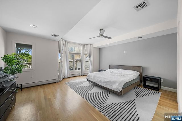 8 Marion Avenue, Cliffside Park, NJ 07010