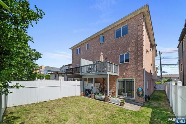 8 Marion Avenue, Cliffside Park, NJ 07010