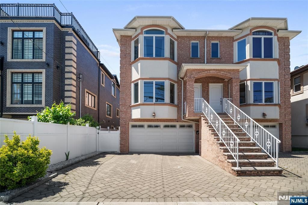 8 Marion Avenue, Cliffside Park, NJ 07010
