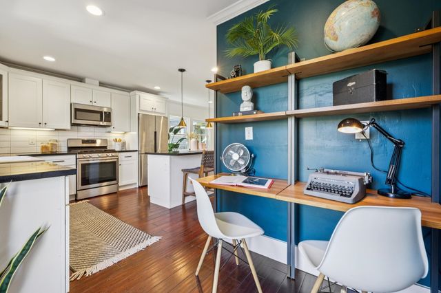 878 57TH STREET, Oakland, CA 94608